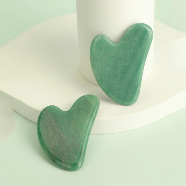 PIERRE NATURELLE JADE AVENTURINE GUA SHA